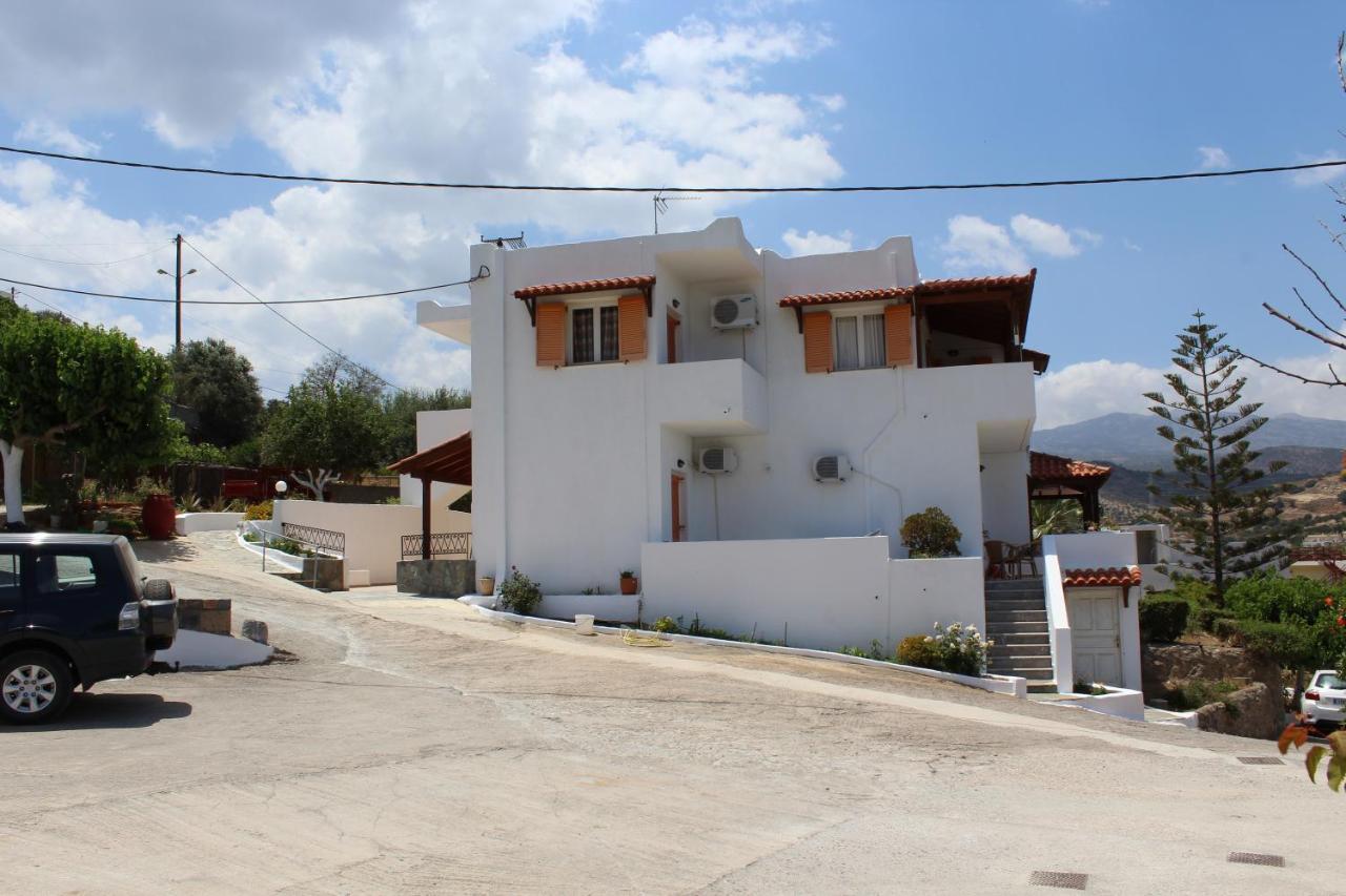 Villa Angela Istron Buitenkant foto