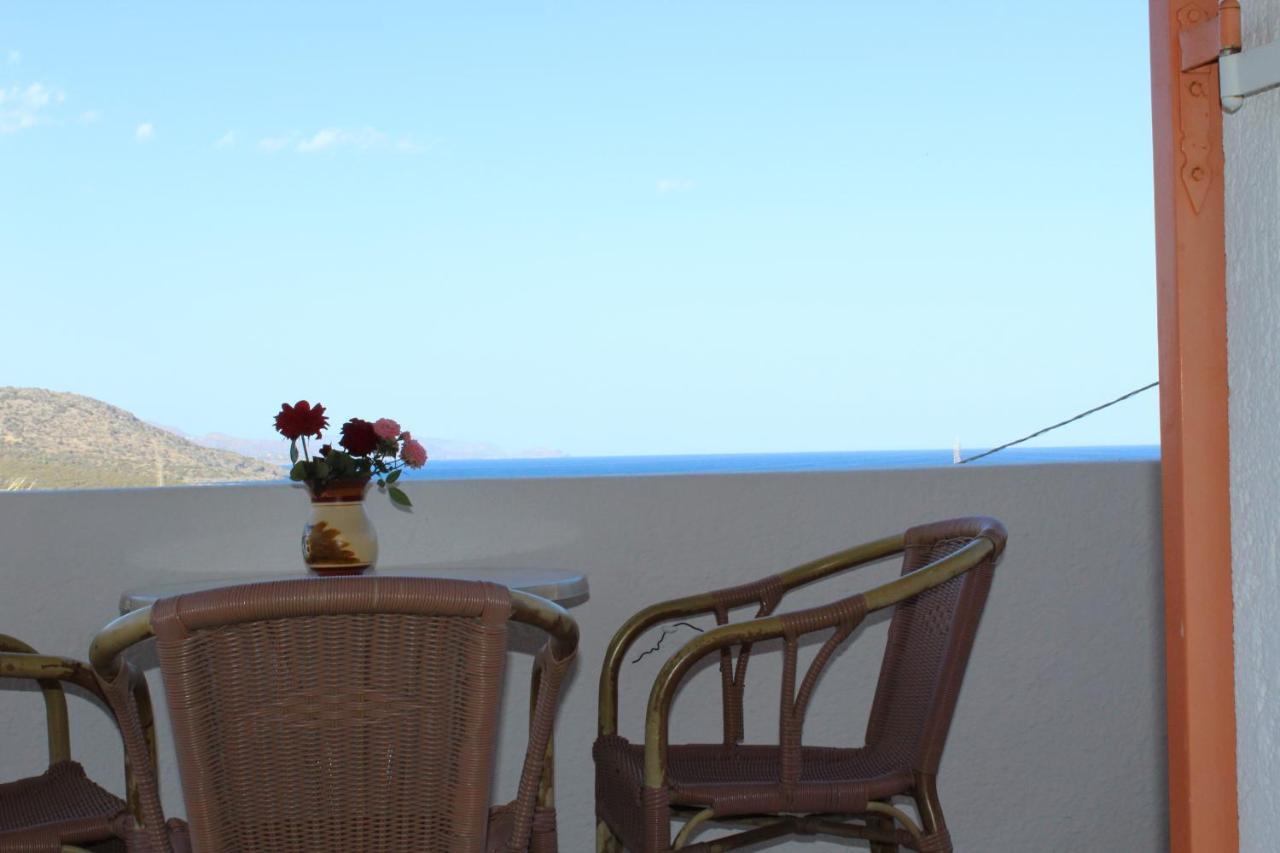 Villa Angela Istron Buitenkant foto