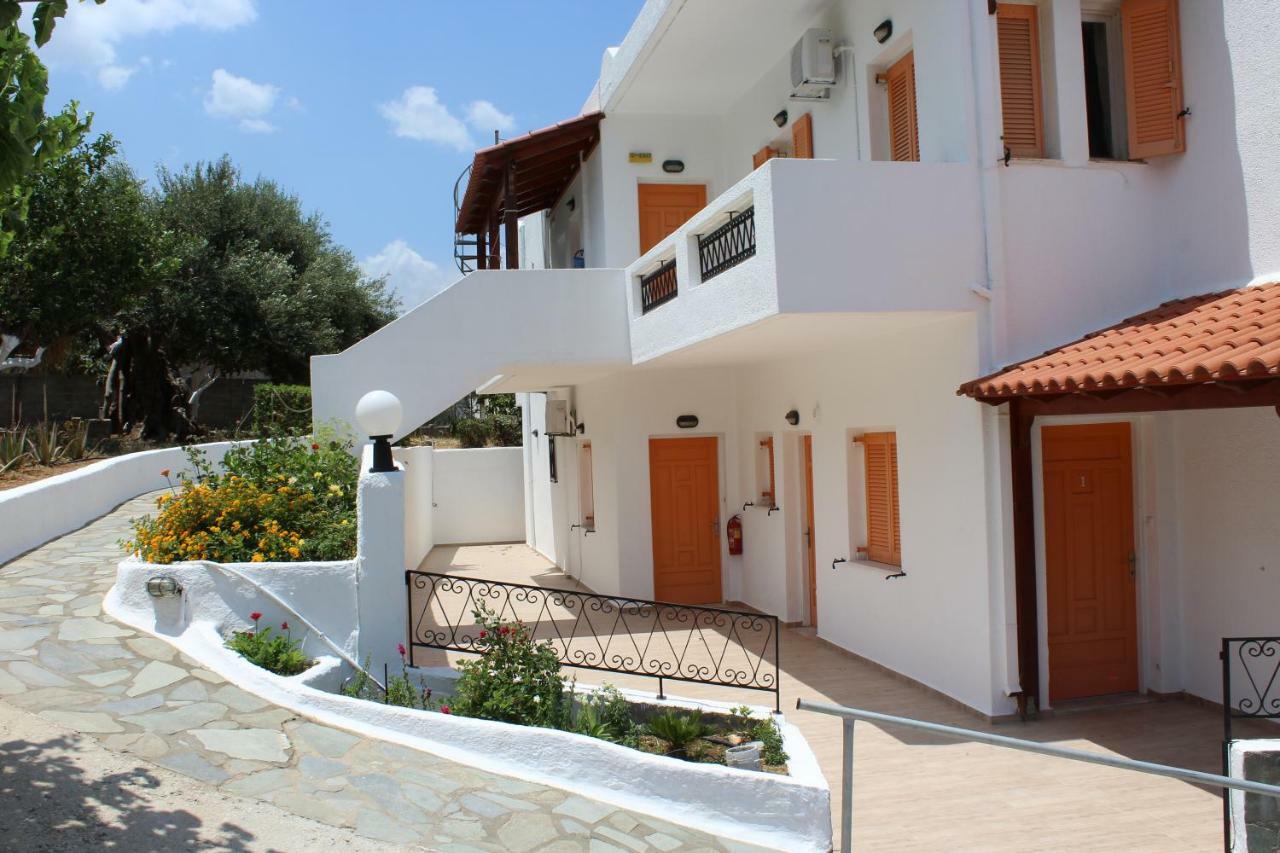 Villa Angela Istron Buitenkant foto
